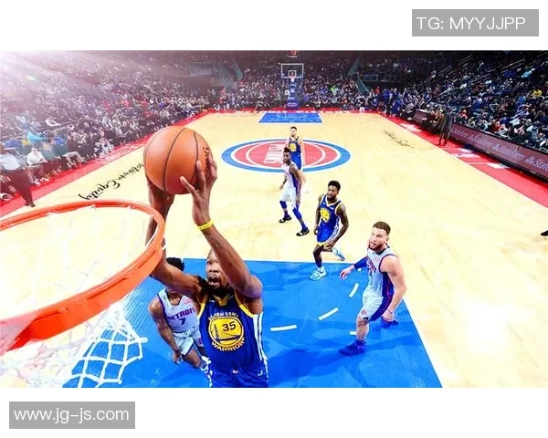 西安篮球队在最新状态排行榜中荣登第七名展现出强劲实力与潜力