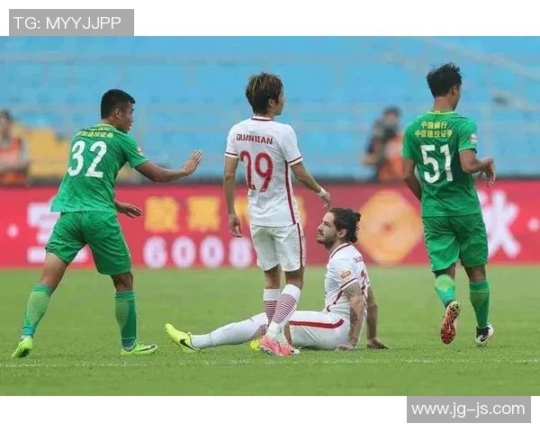 重庆排球队以79分领跑大师赛积分榜展现强劲实力 重庆排球队以79分领跑大师赛积分榜展现强劲实力